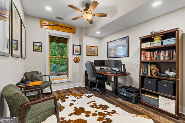 33 Jim McCrackin Road, Clayton, GA 30525