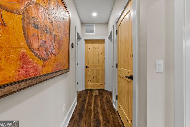 33 Jim McCrackin Road, Clayton, GA 30525