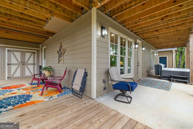 33 Jim McCrackin Road, Clayton, GA 30525