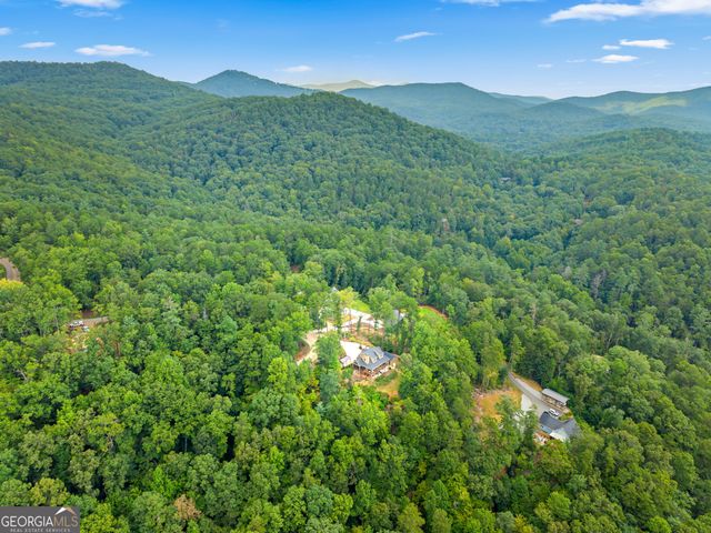 33 Jim McCrackin Road, Clayton, GA 30525