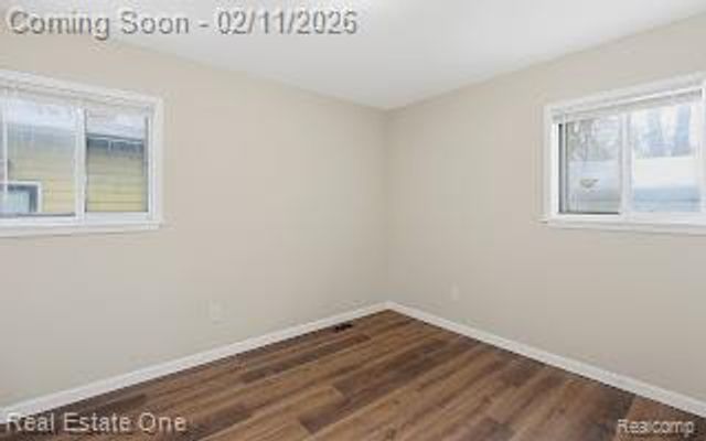 753 Stanley Avenue, Pontiac, MI 48340