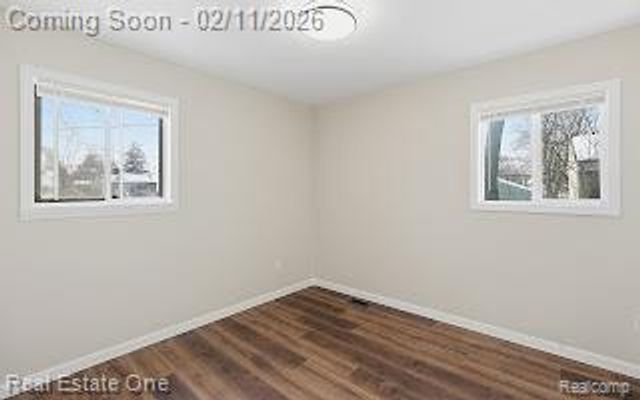 753 Stanley Avenue, Pontiac, MI 48340