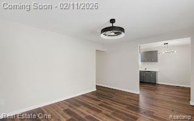 753 Stanley Avenue, Pontiac, MI 48340