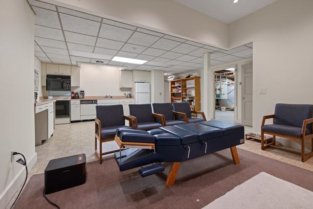 68 Lyme Road, Hanover, NH 03755