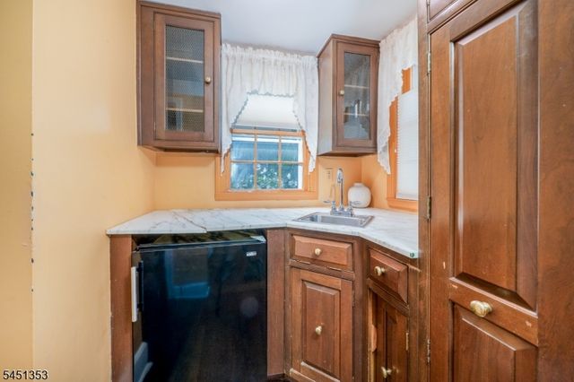 14 Brook Ct, Summit City, NJ 07901