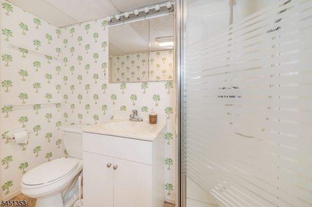 14 Brook Ct, Summit City, NJ 07901