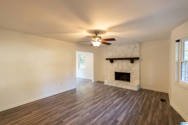 1026 KINGS FOREST DRIVE, Leeds, AL 35094
