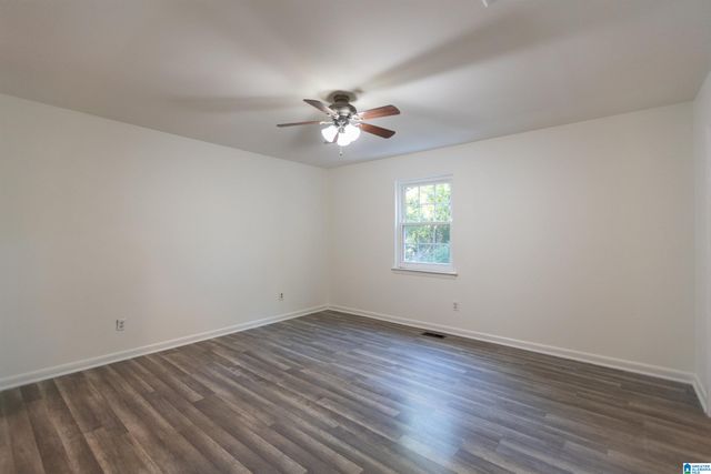 1026 KINGS FOREST DRIVE, Leeds, AL 35094