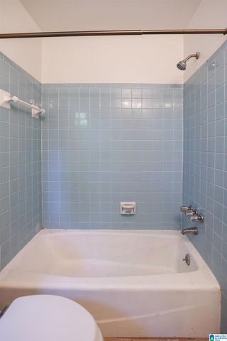 1026 KINGS FOREST DRIVE, Leeds, AL 35094