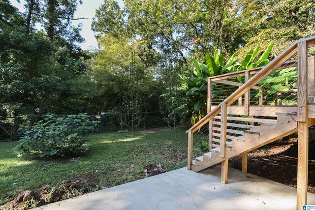 1026 KINGS FOREST DRIVE, Leeds, AL 35094