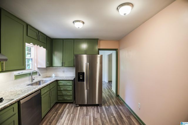 1026 KINGS FOREST DRIVE, Leeds, AL 35094
