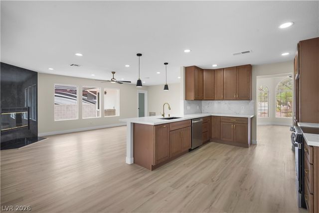 3150 South Tenaya Way, Las Vegas, NV 89117