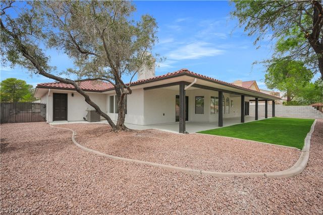 3150 South Tenaya Way, Las Vegas, NV 89117
