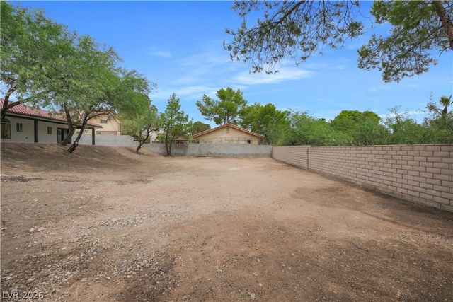 3150 South Tenaya Way, Las Vegas, NV 89117