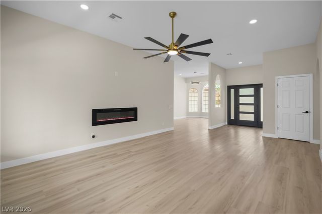 3150 South Tenaya Way, Las Vegas, NV 89117