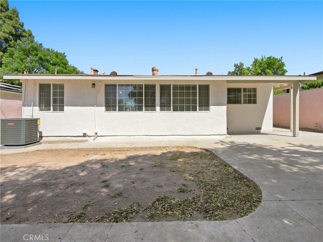 11137 Parr Avenue, Sunland, CA 91040
