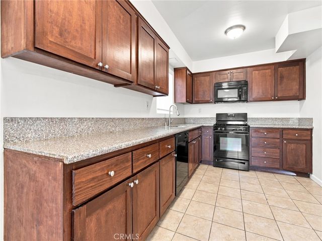11137 Parr Avenue, Sunland, CA 91040
