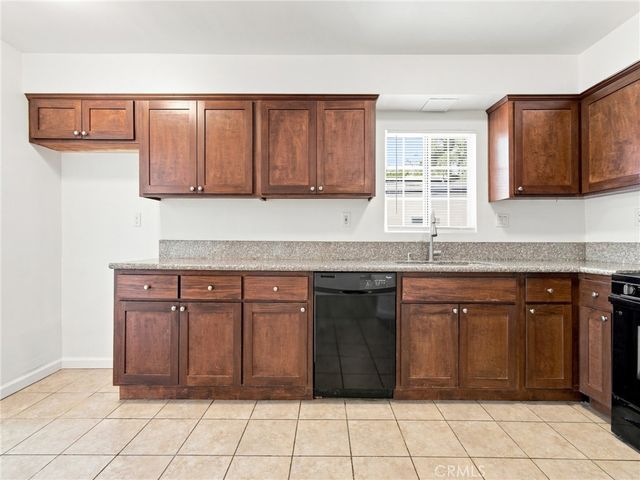 11137 Parr Avenue, Sunland, CA 91040
