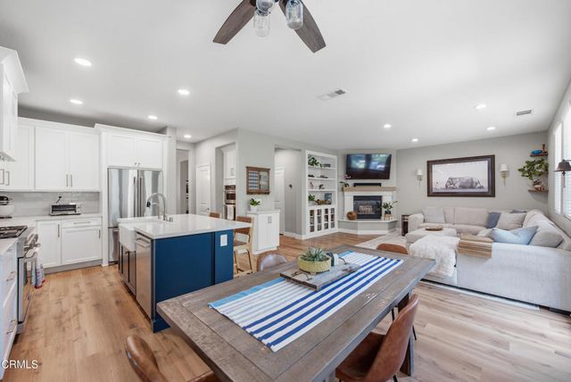 660 Clearwater Creek Drive, Thousand Oaks, CA 91320