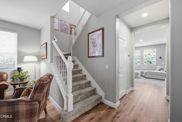 660 Clearwater Creek Drive, Thousand Oaks, CA 91320