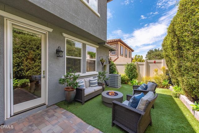 660 Clearwater Creek Drive, Thousand Oaks, CA 91320