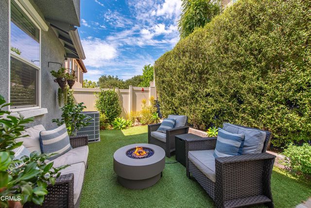 660 Clearwater Creek Drive, Thousand Oaks, CA 91320