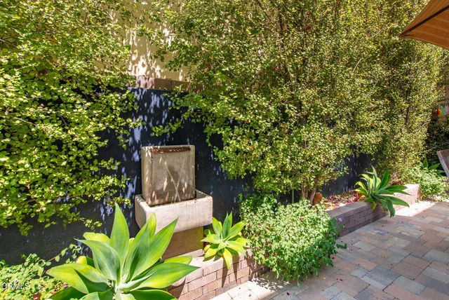 660 Clearwater Creek Drive, Thousand Oaks, CA 91320