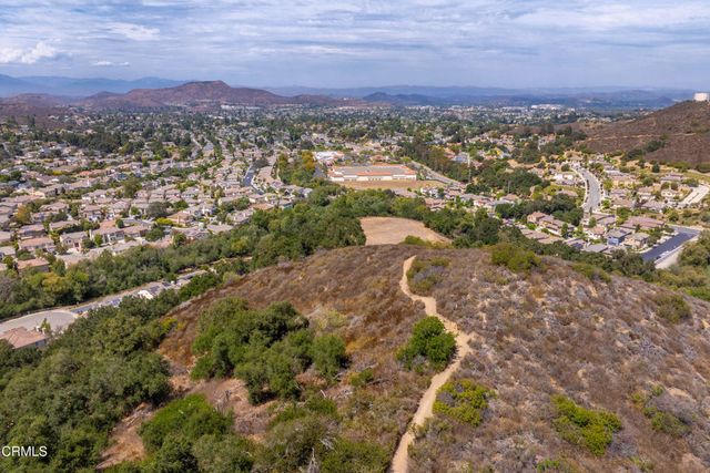 660 Clearwater Creek Drive, Thousand Oaks, CA 91320