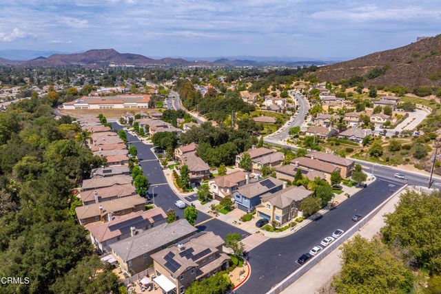 660 Clearwater Creek Drive, Thousand Oaks, CA 91320