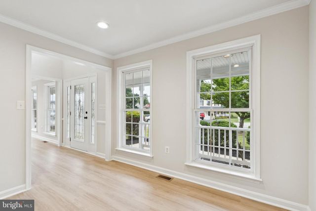 4101 MOSSY BANK LN, Fredericksburg, VA 22408