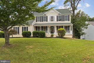4101 MOSSY BANK LN, Fredericksburg, VA 22408