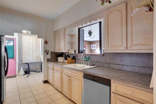 2310 N BOULEVARD, Tampa, FL 33602