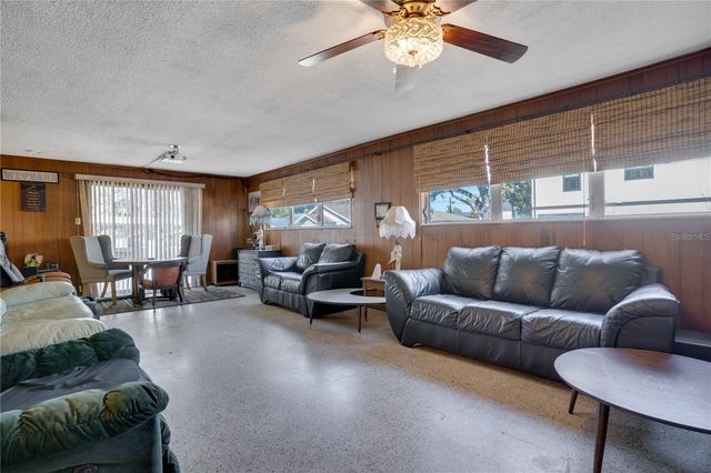 2310 N BOULEVARD, Tampa, FL 33602