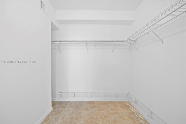 3225 NE 184th St 10205, Aventura, FL 33160