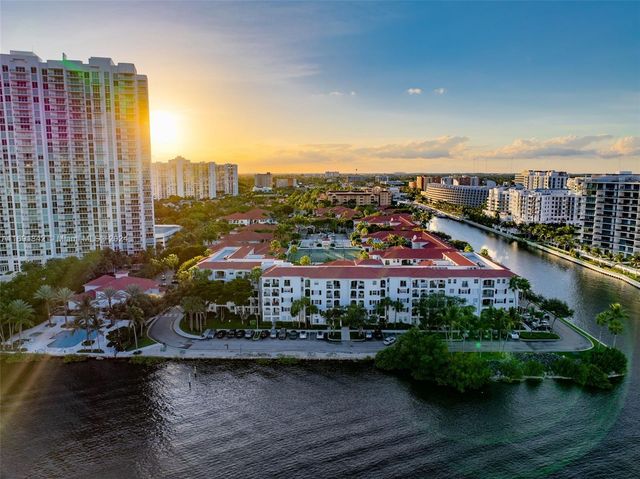 3225 NE 184th St 10205, Aventura, FL 33160