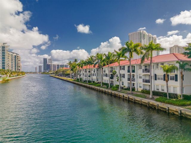 3225 NE 184th St 10205, Aventura, FL 33160