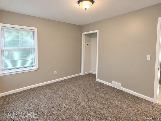 19762 Shiawassee Drive, Detroit, MI 48219