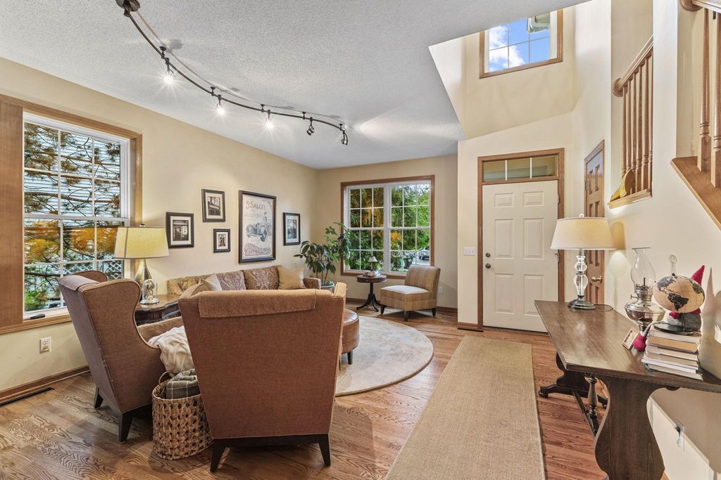 14290 Flora Way, Apple Valley, MN 55124 — photo 5
