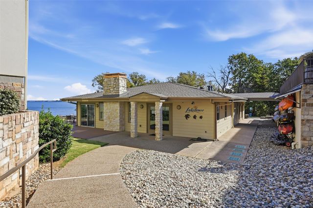 500 Waters Edge Drive 228, Lake Dallas, TX 75065