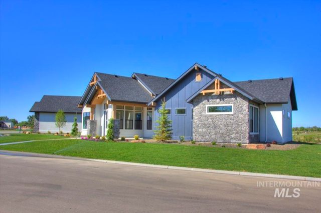 555 Century Ave, Middleton, ID 83644