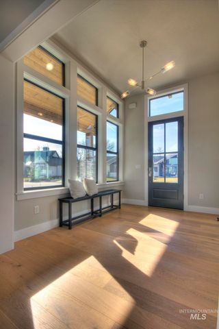 555 Century Ave, Middleton, ID 83644