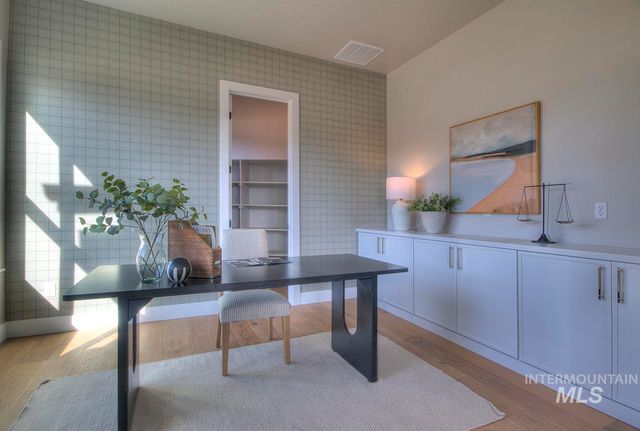 555 Century Ave, Middleton, ID 83644