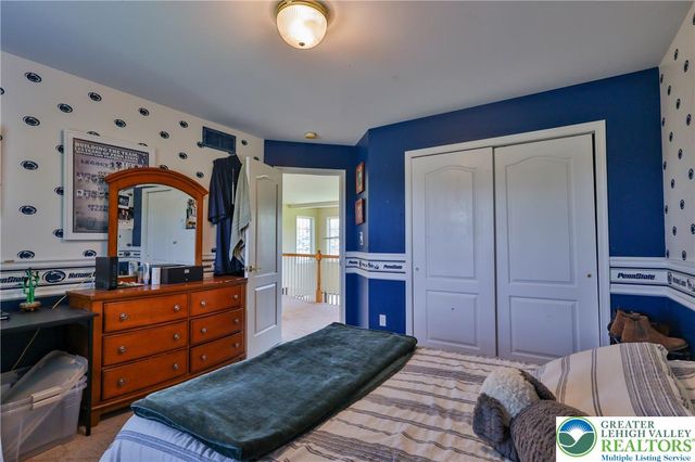 351 Manor Drive, Lower Nazareth Twp, PA 18064