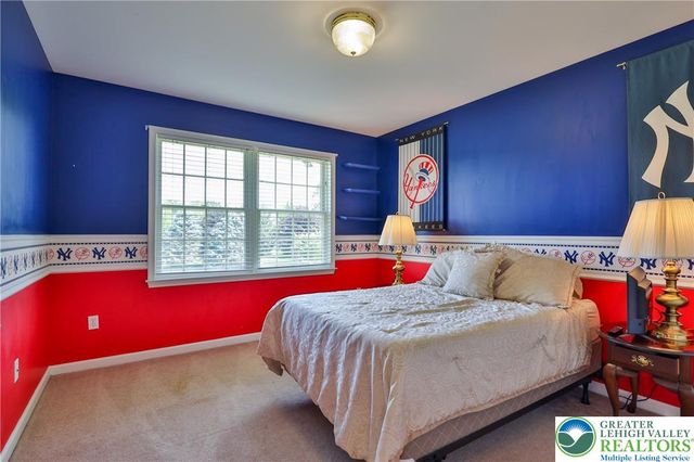 351 Manor Drive, Lower Nazareth Twp, PA 18064