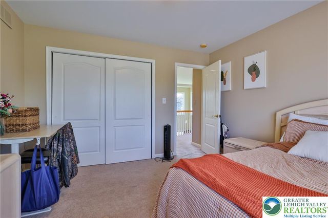 351 Manor Drive, Lower Nazareth Twp, PA 18064
