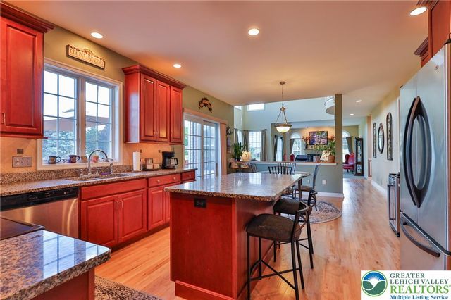 351 Manor Drive, Lower Nazareth Twp, PA 18064