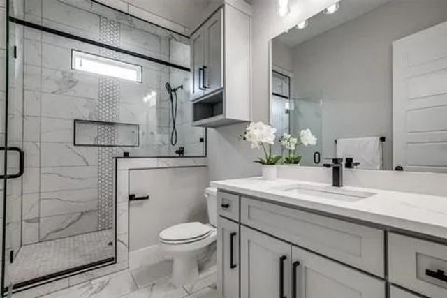 1702 Seevers Avenue, Dallas, TX 75216