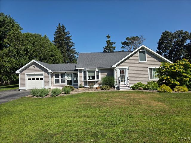 5937 Lakeshore Road, Cicero, NY 13039