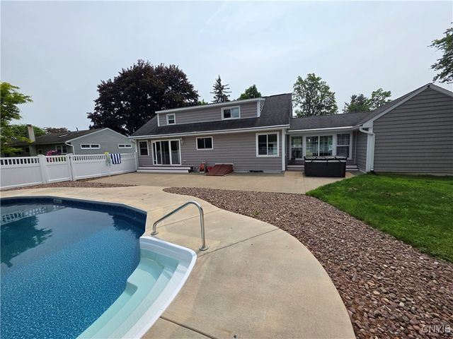 5937 Lakeshore Road, Cicero, NY 13039