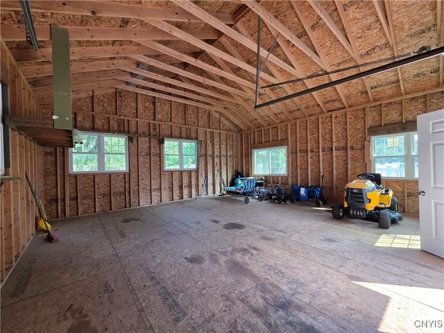 5937 Lakeshore Road, Cicero, NY 13039